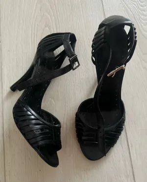 BCBGirls Black Strappy Open-Toe Heels thumbnail 1