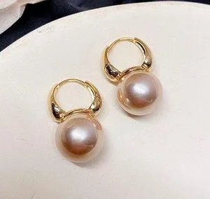 Fashion Elegant Pearl Drop Dangle Earrings for Women thumbnail 3