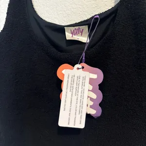 NWT YITTY Black Fuzzy textured Crop Top tank Medium thumbnail 2