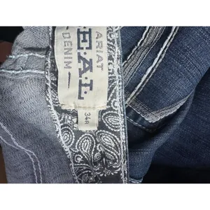 Ariat Real Denim Mid Rise Straight Jeans Women's 34R Blue Wash Embellished thumbnail 4