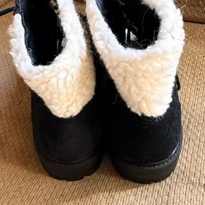 Marc Fisher Black Leather Boots with Sherpa Trim nwt thumbnail 5