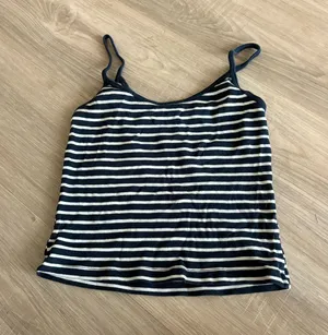 Brandy Melville Tank thumbnail 1