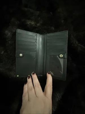 Kate Spade Solid Black Long Bifold Slim Wallet Gold-Tone Hardware Snap Closure thumbnail 4