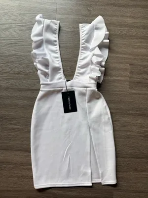 pretty little thing white frill plunge split leg bodycon dress thumbnail 2