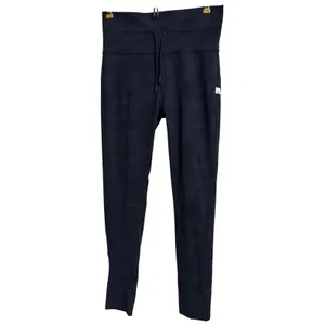 Vuori Daily Legging Black Camo High‎ Rise Activewear Athleisure Lounge Cozy Yoga thumbnail 2