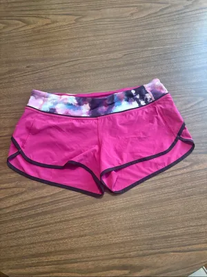 lululemon Size 8 Run Speed Shorts Raspberry Blooming Pixie Print thumbnail 3