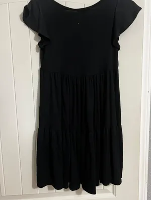Black dress Size M thumbnail 5