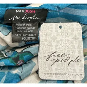 Free People x Namjosh Blue Floral Silky Headscarf Kerchief Hair Wrap Tie‎ NEW thumbnail 3