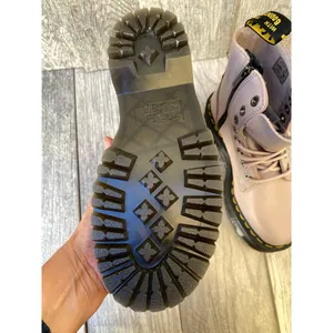 Dr. Martens Jadon 111 Platform Boots – Vintage Taupe Leather, Women’s Size 8 US thumbnail 4