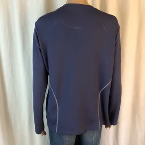 Nike  Long Sleeve Performance Tee thumbnail 3