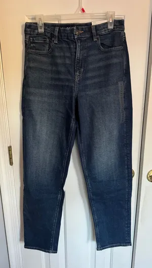 American Eagle Jeans Mom thumbnail 1