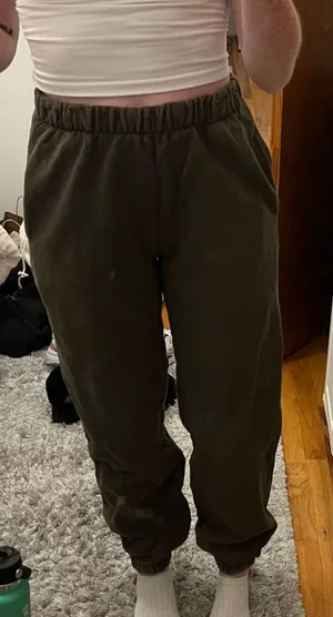 Sweatpants thumbnail 1