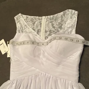 Women’s Full Length Chiffon White Wedding or Special Event Dress Size 2 NWT thumbnail 6