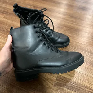 Banana Republic Black Lace-Up Women's Combat Ankle Boots thumbnail 2