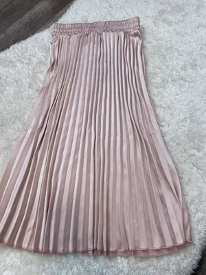 Skirt thumbnail 1