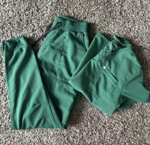 Fabletics Scrub Set thumbnail 1