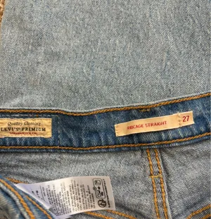 Levi’s ribcage straight jeans thumbnail 3
