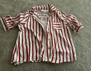 Woman oversize top button size 2 Red thumbnail 1