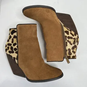 Very Volatile Size 7.5 Bootie Chatter Leopard Leather Calf Hair Stack Heel Brown thumbnail 5