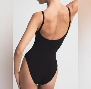 SKIMS Butt Lifting Sculpting Bodysuit L thumbnail 2