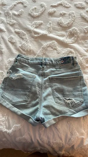 American eagle Jean shorts with flower embroidery thumbnail 6