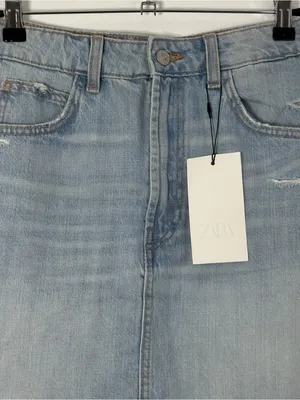 Zara Distressed Light Wash Denim Mini Skirt Size XS 24 NWT Raw Hem thumbnail 2