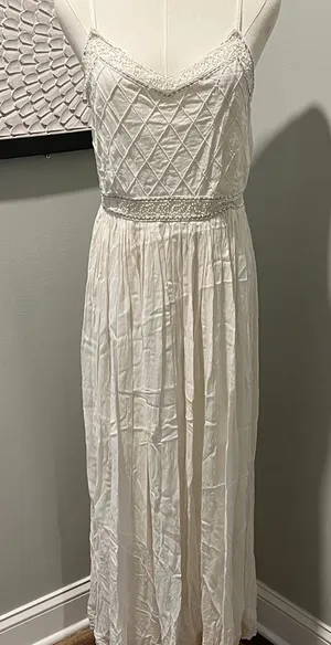 Magic White Lace Maxi Dress thumbnail 1