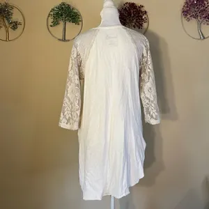 We The Free People Renegade Raglan Ivory 3/4 Lace Sleeve Top Size Small thumbnail 3