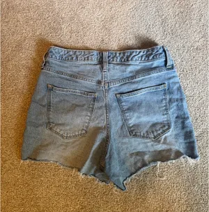 Universal Thread Vintage Midi Front Button Shorts thumbnail 2