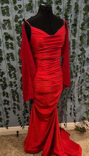 Red floor length gown Size XS thumbnail 3