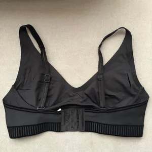 Alo Yoga Airlift Line Up Bra Black S thumbnail 5