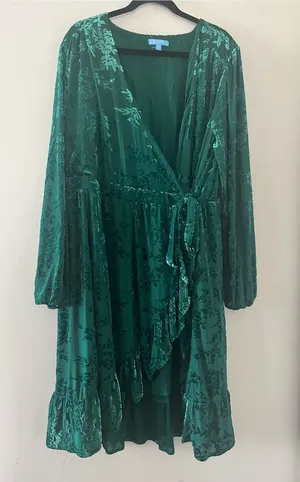 Draper James Green Floral Burnout Velvet Wrap Midi Dress XXL Romantic Holiday thumbnail 1