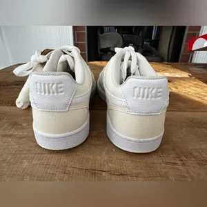 NEW IN BOX Women’s Nike Court Vision Lo NN low ~ white/pale-ivory-black ~ 10 thumbnail 4