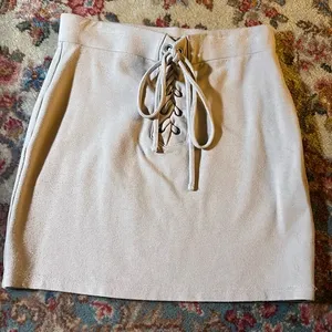 Nude skirt thumbnail 1