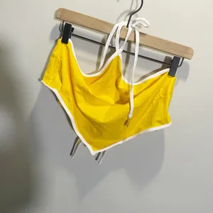 Wild Fable Yellow Handkerchief‎ Halter Top White Ringer Trim Small Sporty Retro thumbnail 3