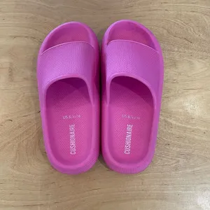 Cushionaire Womens Feather Cloud Recovery‎ Comfort Slide Sandals Hot Pink Size 8 thumbnail 3