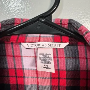 Victoria’s Secret Pajama Top thumbnail 4