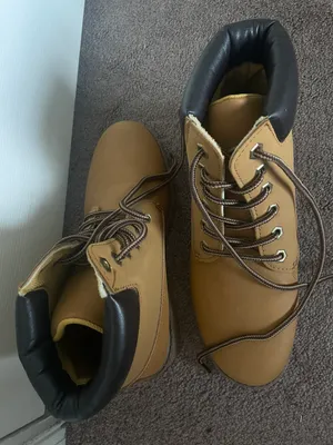 Fall/Winter Boots Tan Size 6 thumbnail 3