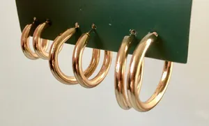 Hoop Earrings Gold thumbnail 1