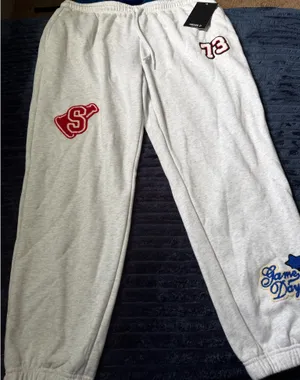 Forever 21 Sweatpants thumbnail 1