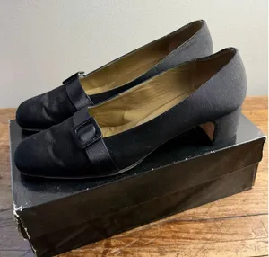 Yves‎ Saint Laurent Vintage Black Buckle Pump Heels size 10 thumbnail 1