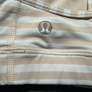 Lululemon Straight Up Bra Sz 6 Narrow Bold Stripe White Naked Light Support C/D thumbnail 3