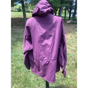 L.L. Bean Plum Hooded Utility Anorak with Navy Trim Vintage Unisex Windbreaker thumbnail 8