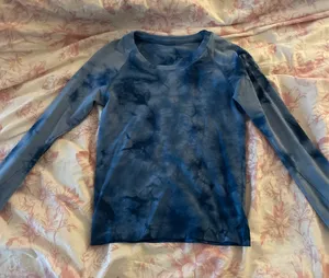 Lululemon Swiftly Long Sleeve Tech Race Length thumbnail 1