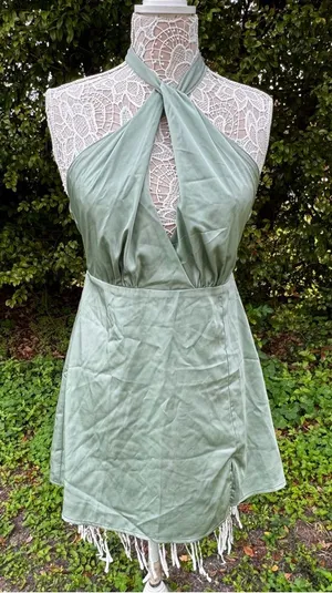 Le Lis Light Olive Green‎ Avaya Halter Satin Mini Dress Sz M Party Nightclub NWT thumbnail 1