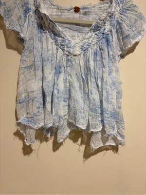 Free People FP One Printed Padma Top White Blue Toile Pattern Crop Blouse Top S thumbnail 8