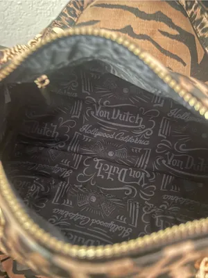 NEW Von Dutch Faux Leather Leopard Cheetah Animal Print Barrel Bag With Red Trim thumbnail 5