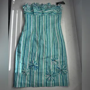 Muse Strapless Teal and White Dress with Floral Details thumbnail 2
