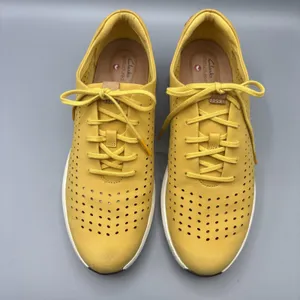 Clarks Unstructured Shoes Size 9.5 Yellow Lace Up Perforated Comfort Sneakers thumbnail 2