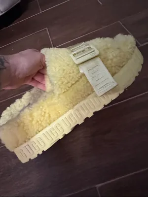 UGG Fluffita Platform Slippers thumbnail 7